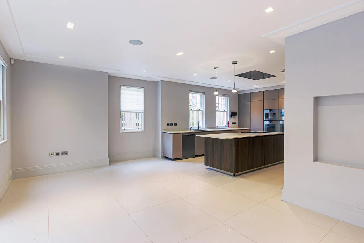 Wood Farm Close, Stanmore, HA7, photo 14