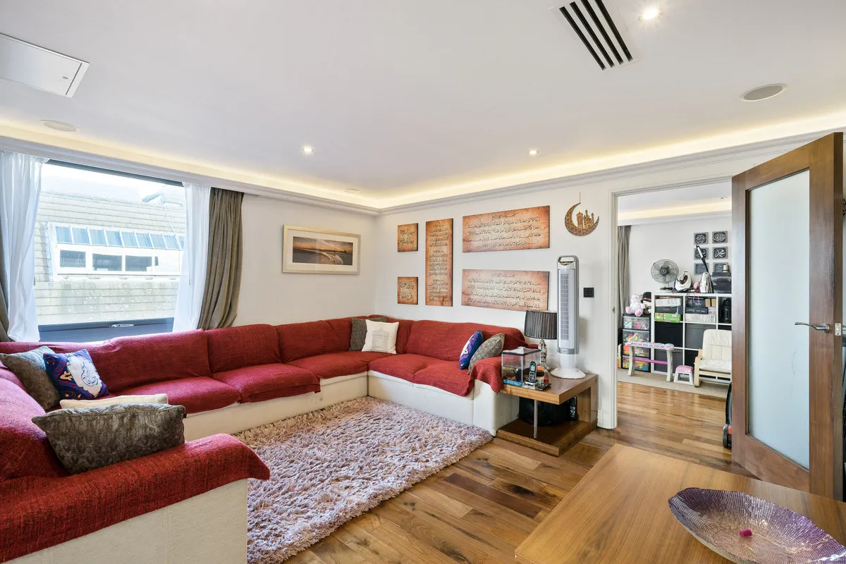 Eminence House, Richmond, TW9, photo 4