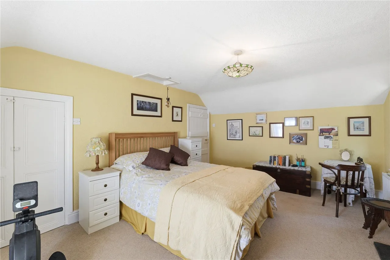Fern Road, SK17, photo 28