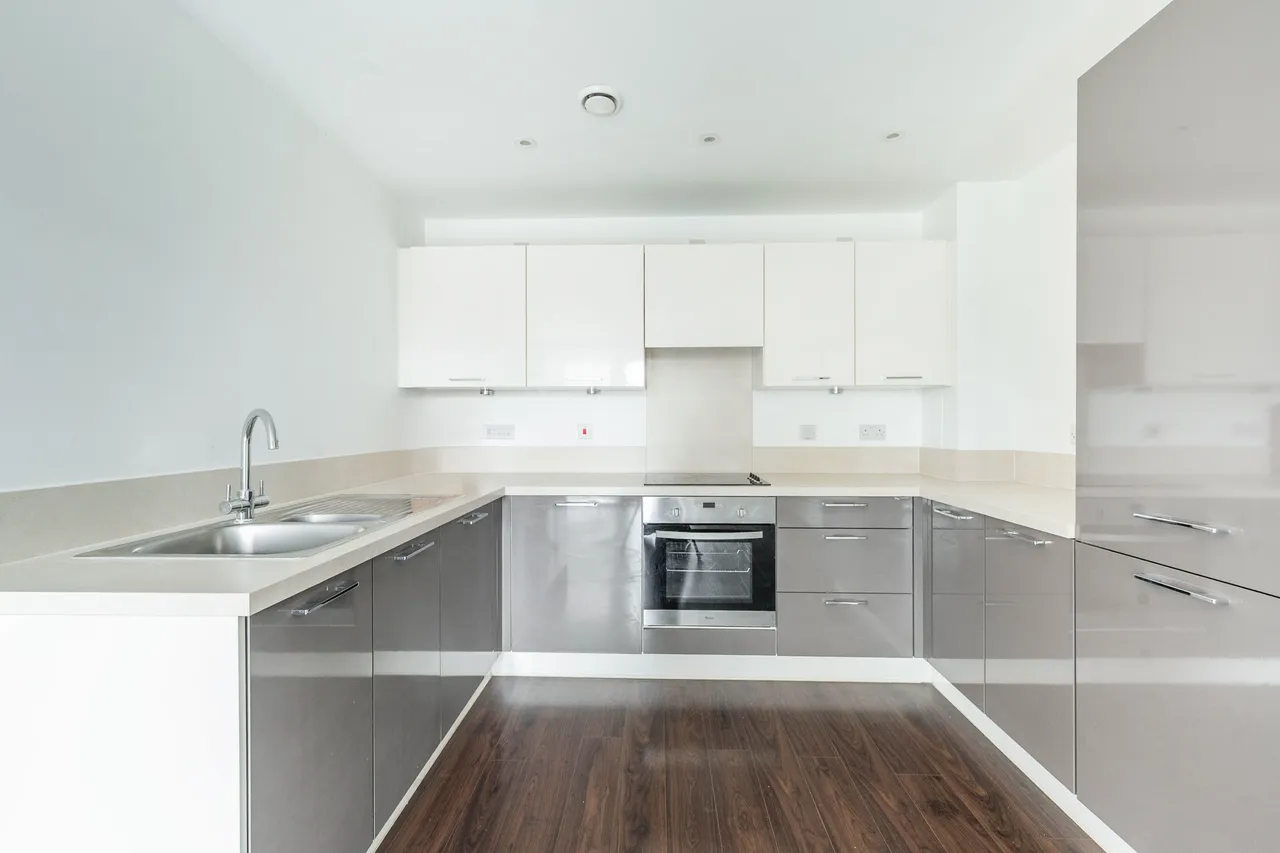 Flat 15, Brunel Court, 201 Green Lane, Edgware, photo 7