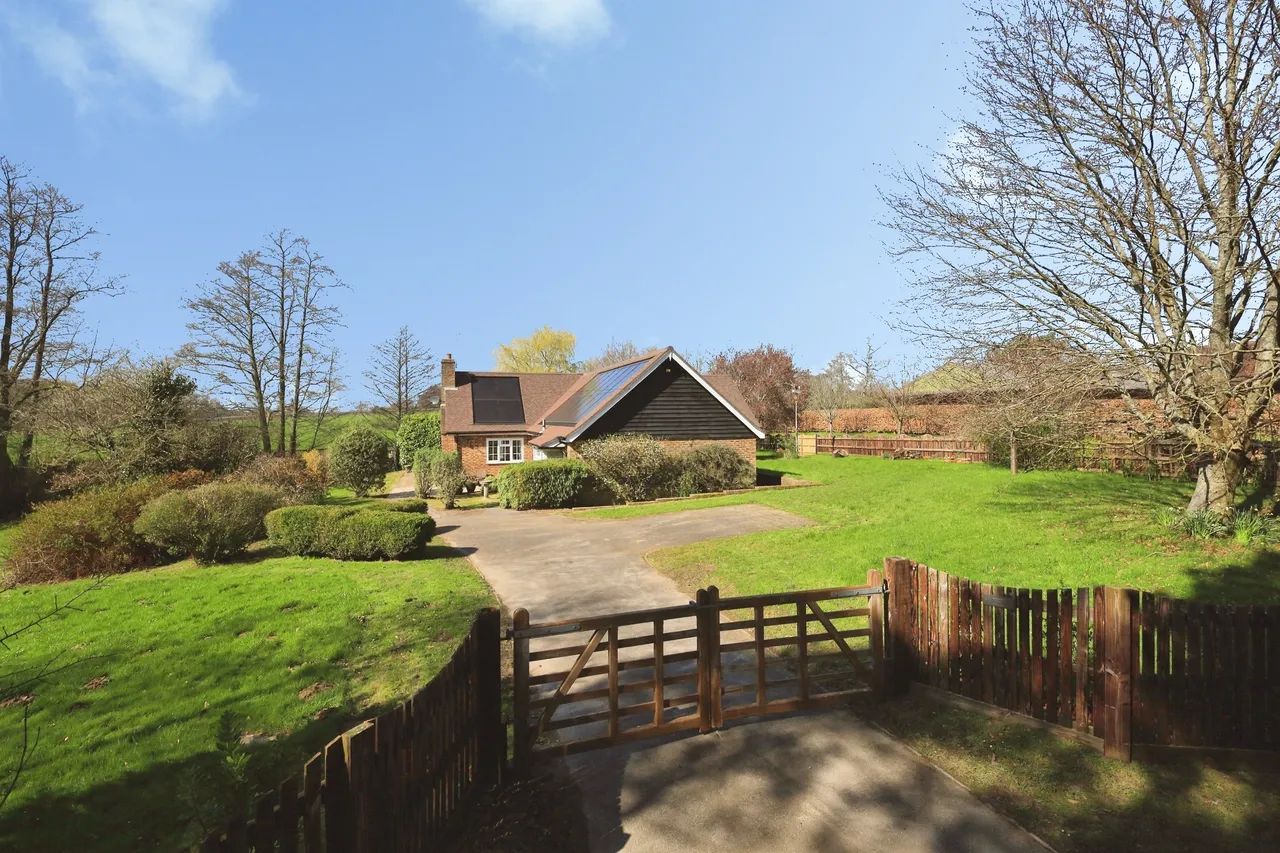 5 bed house to rent, East Hoathly, BN8