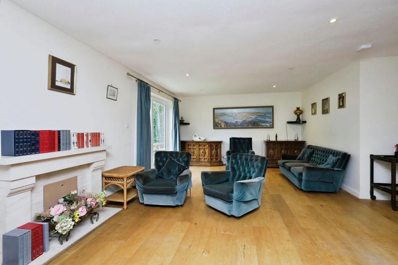 East Hoathly, BN8, photo 10