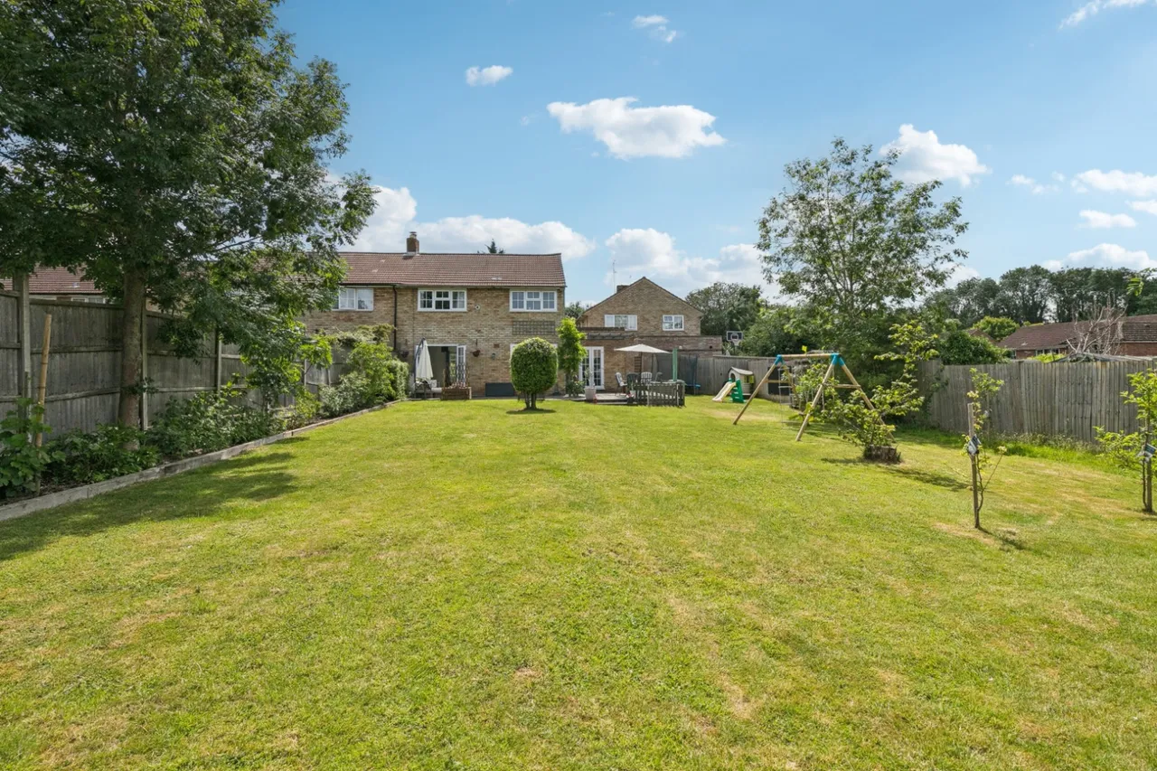 West Mead, Welwyn Garden City, AL7, photo 9