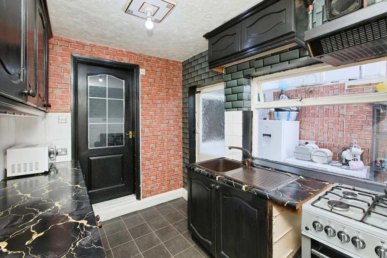 Wyggeston Street, Burton-on-Trent, DE13, photo 4