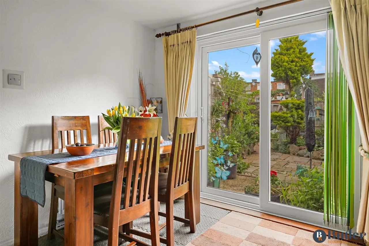 Greville Close, Hatfield, AL9, photo 8