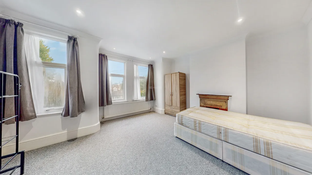 Pembroke Road, N10, photo 4