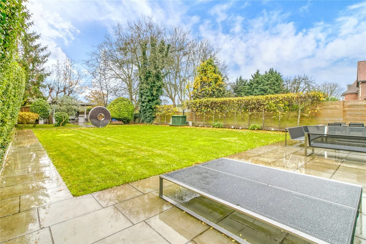 The Bishops Avenue, Hampstead Garden Suburb, N2, photo 26