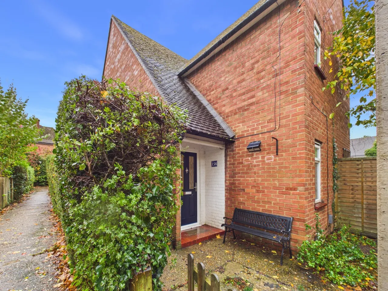 2 bed woodside road, amersham, buckinghamshire,hp6 to rent, Woodside Road, Amersham, HP6