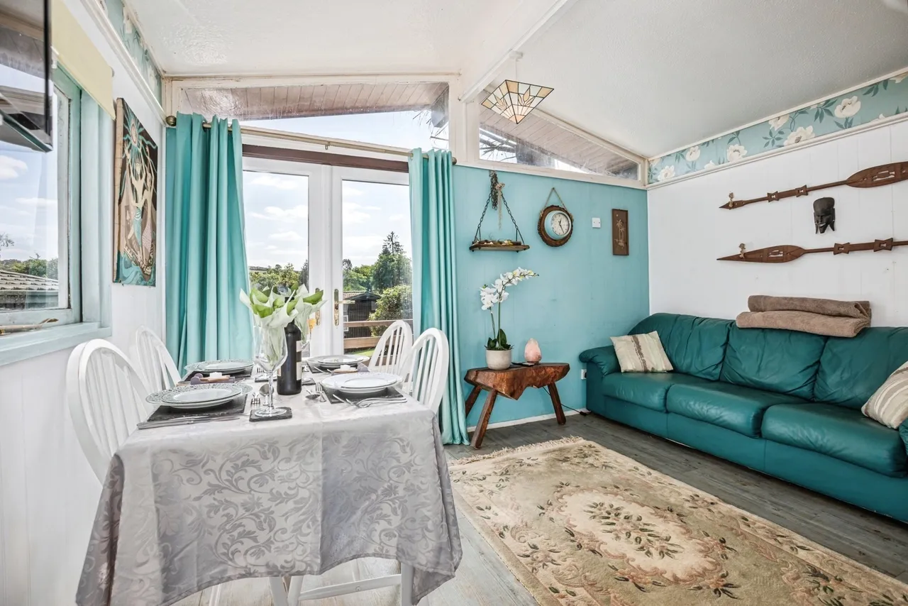 Penlan Holiday Village, Newcastle Emlyn, SA38, photo 6