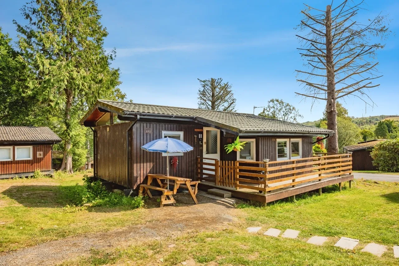 2 bed house for sale, Penlan Holiday Village, Newcastle Emlyn, SA38