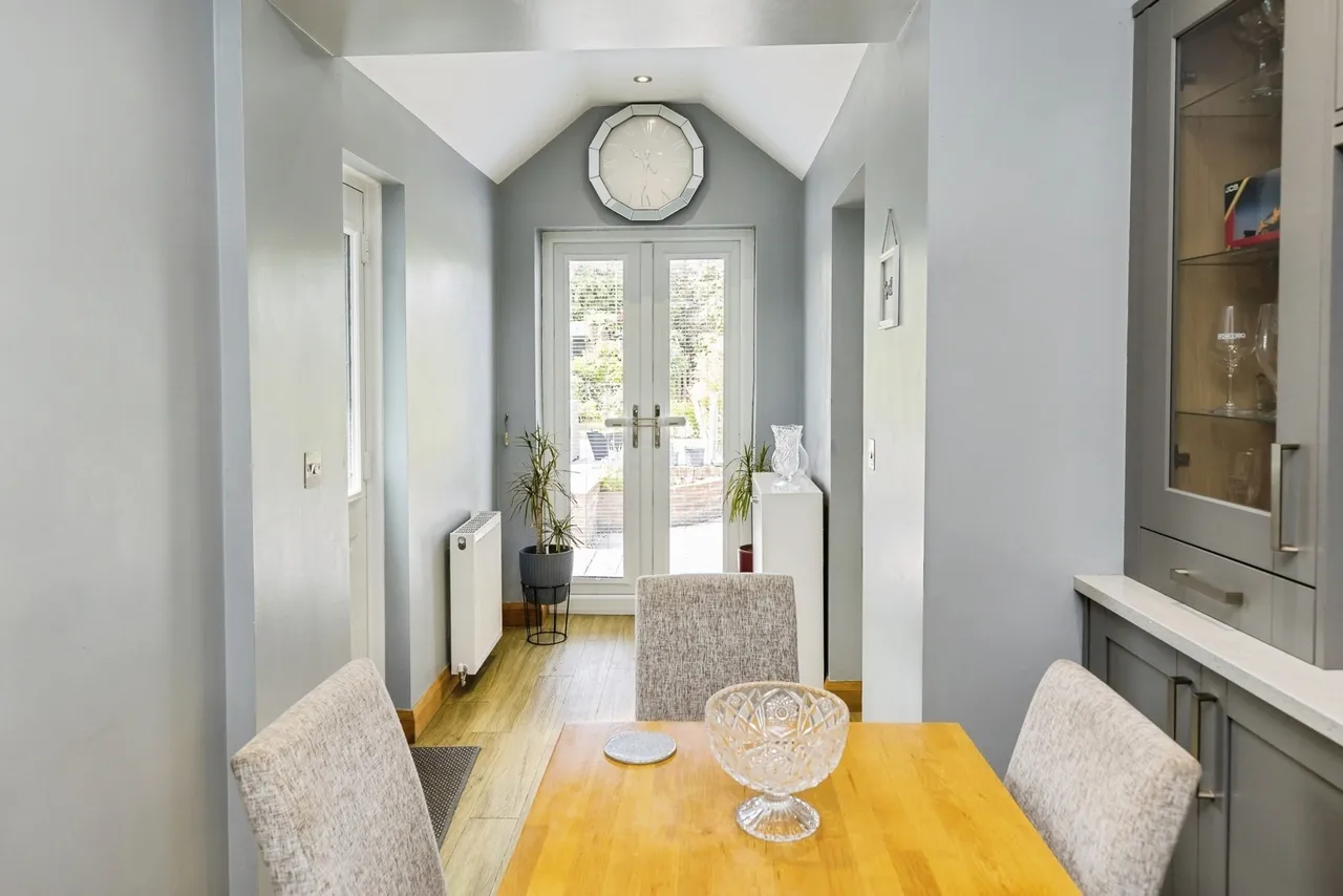 High Street, Coedpoeth, LL11, photo 12