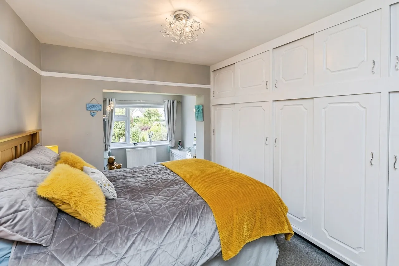 High Street, Coedpoeth, LL11, photo 14