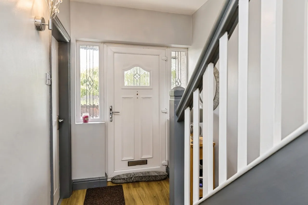 High Street, Coedpoeth, LL11, photo 5