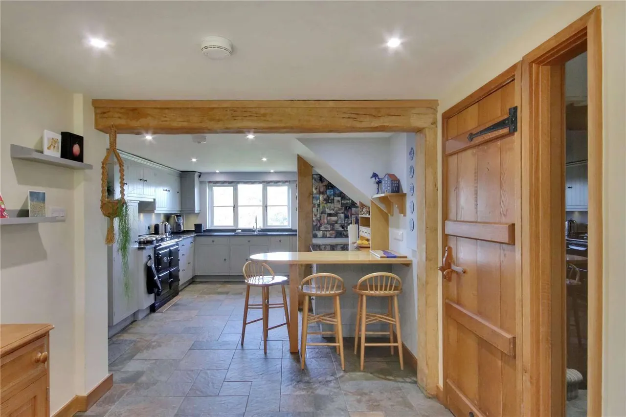 Whitegates Lane, Wadhurst, East Sussex, TN5 6QG, photo 5