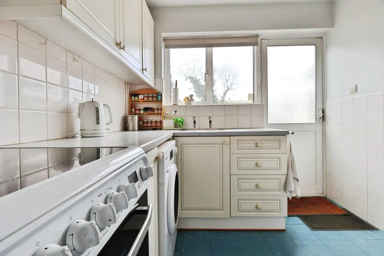 Wellingham Avenue, Hitchin, photo 3