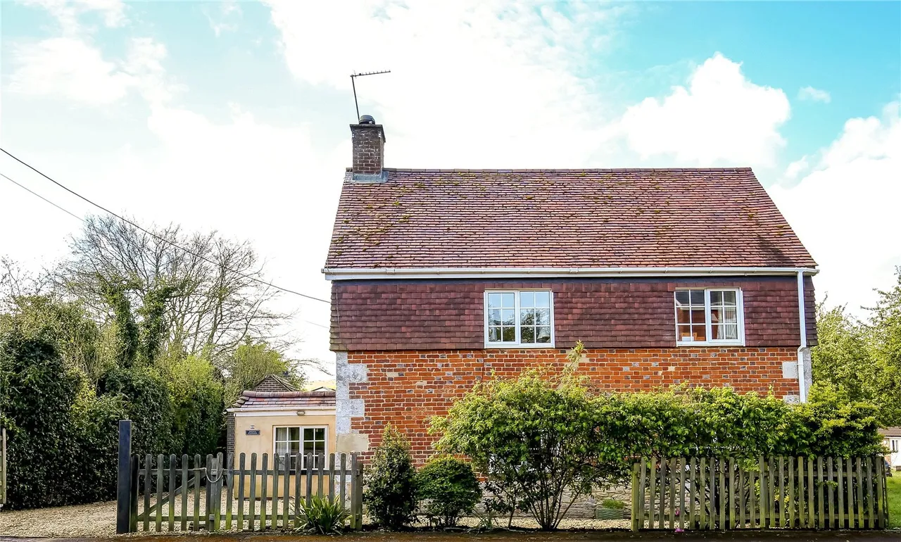 3 bed house for sale — Salisbury Road, Steeple Langford, Salisbury, Wiltshire, SP3 4NA