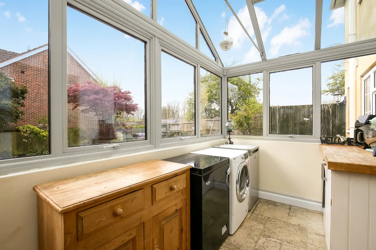 Salisbury Road, Steeple Langford, Salisbury, Wiltshire, SP3 4NA, photo 7