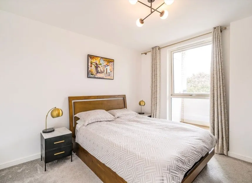 Avenue Road, Acton, W3, photo 4