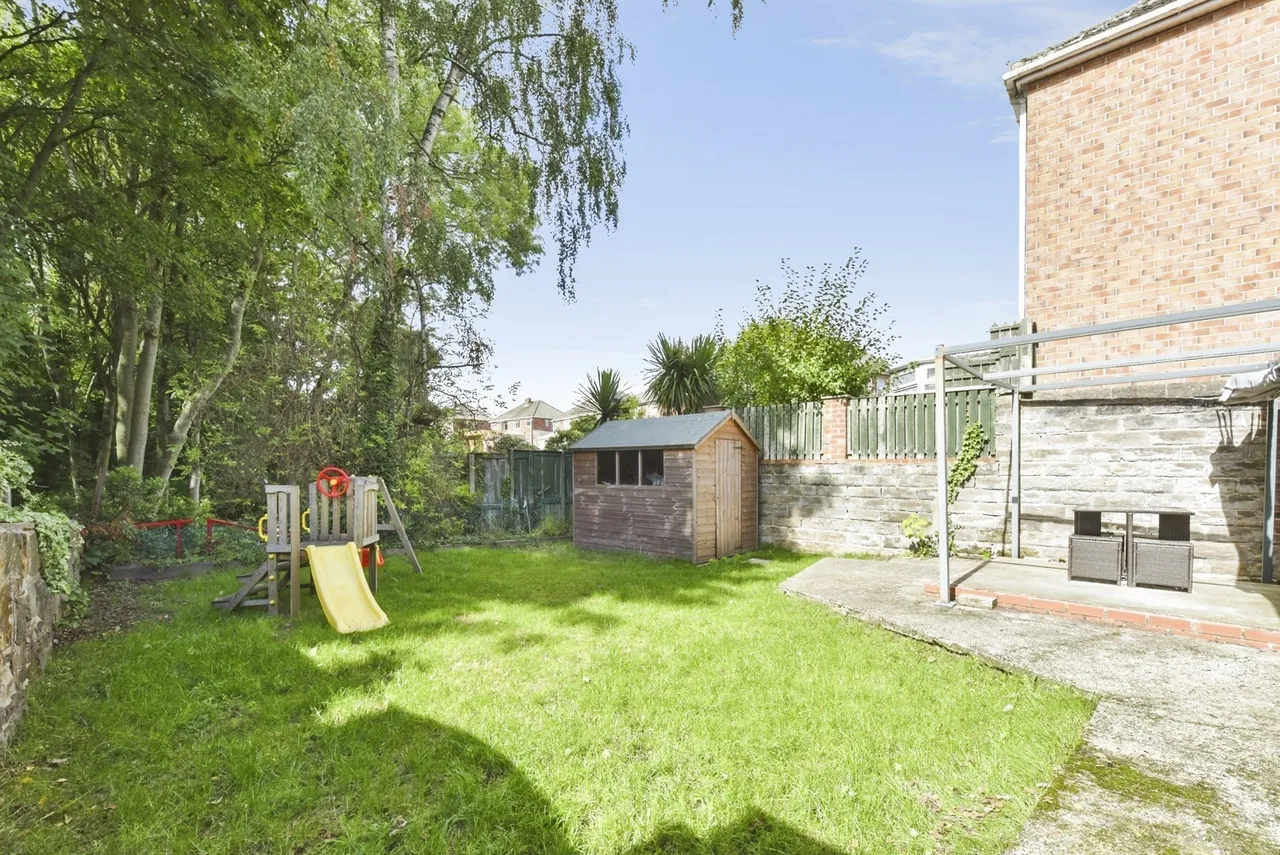 Stoneley Crescent, Sheffield, South Yorkshire, S12, photo 4