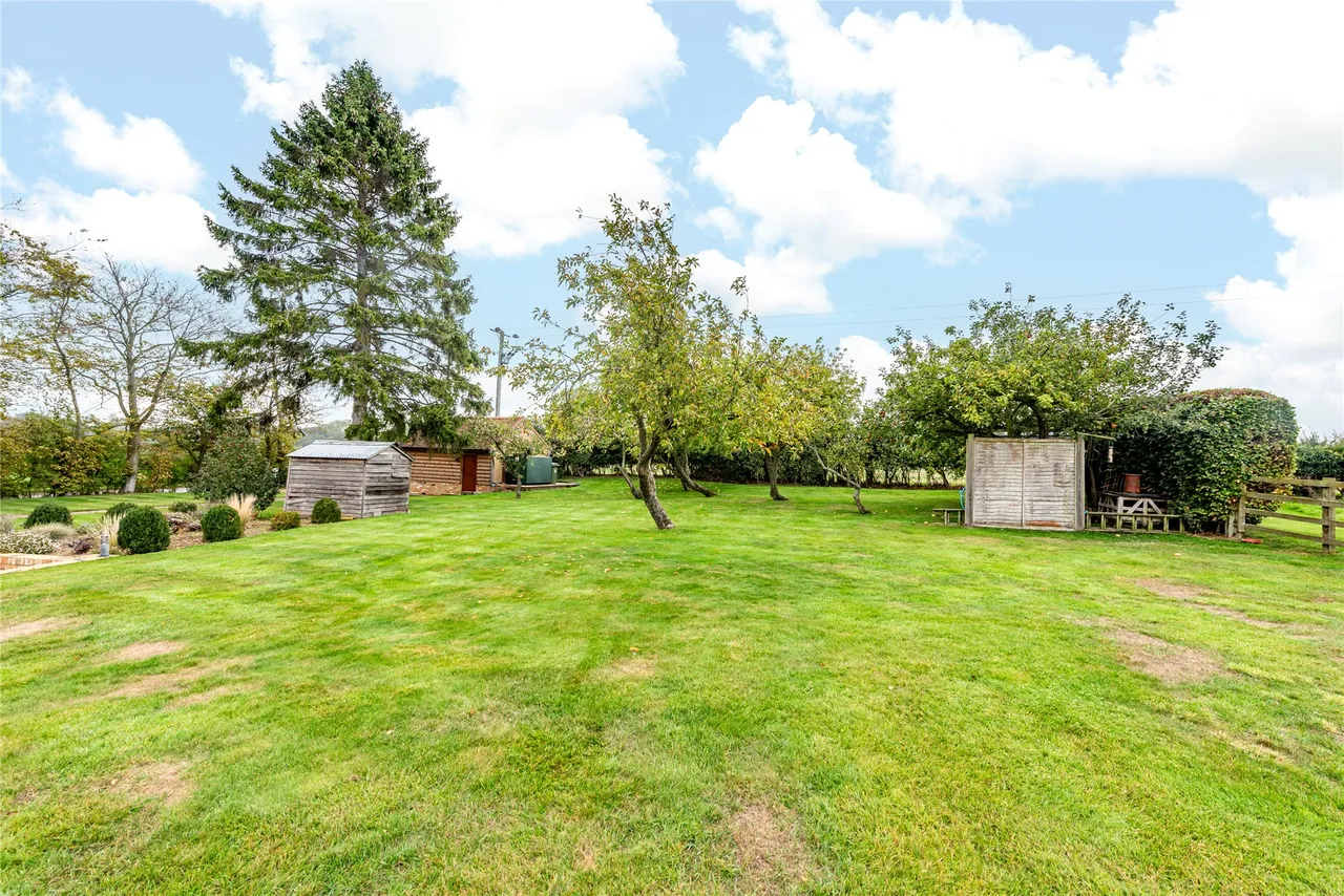 Wood End, Tingrith, MK17, photo 31