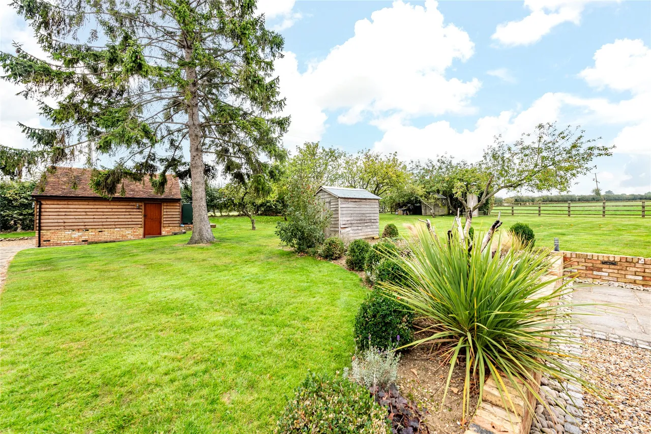 Wood End, Tingrith, MK17, photo 25