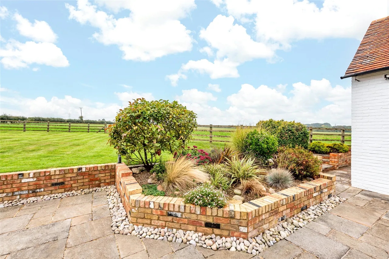 Wood End, Tingrith, MK17, photo 30