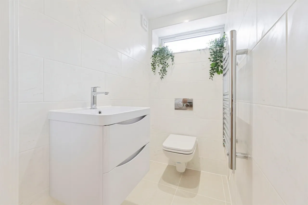 High Street, Woburn Sands, MK17, photo 9