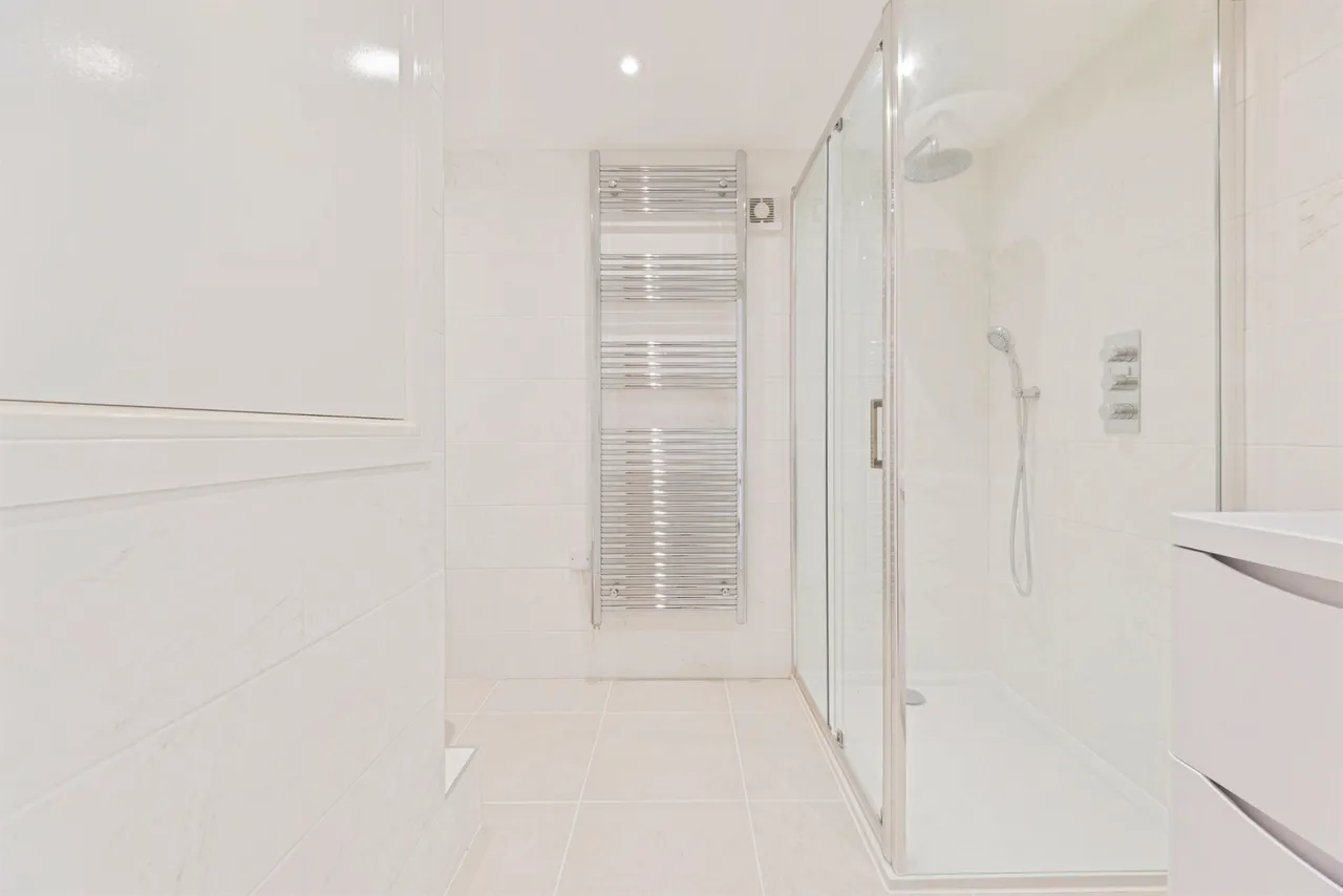 High Street, Woburn Sands, MK17, photo 14