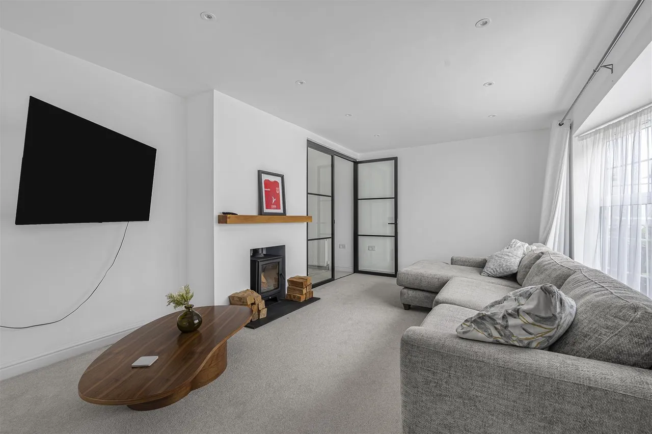 Cuckmere Road, Seaford, photo 5