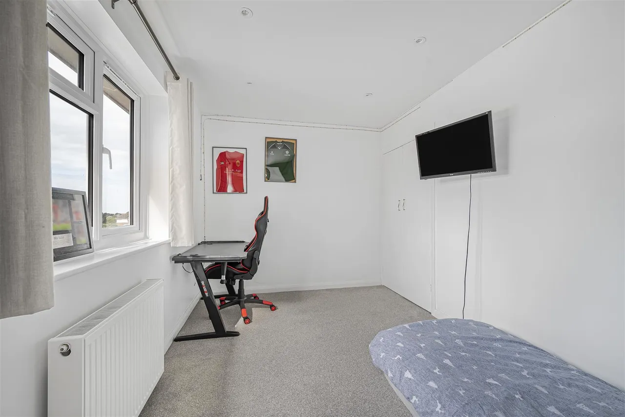 Cuckmere Road, Seaford, photo 28