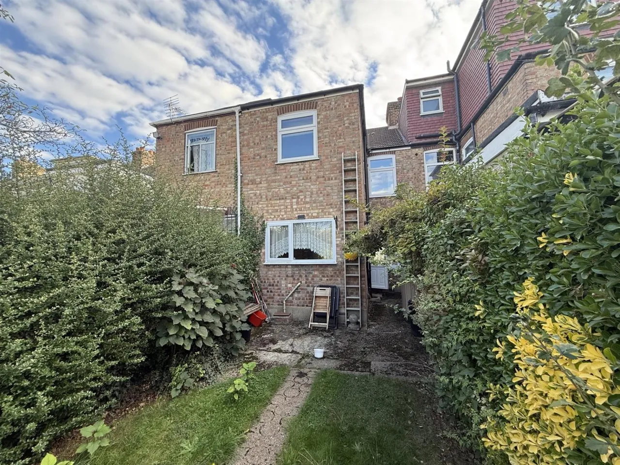 Burnham Road, London, photo 10
