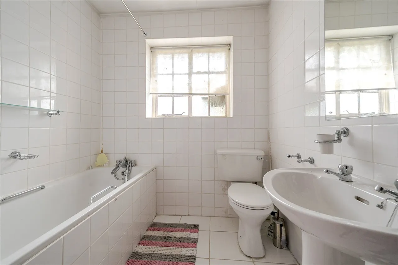 Barnet Road, Arkley, Hertfordshire, EN5 3JD, photo 17