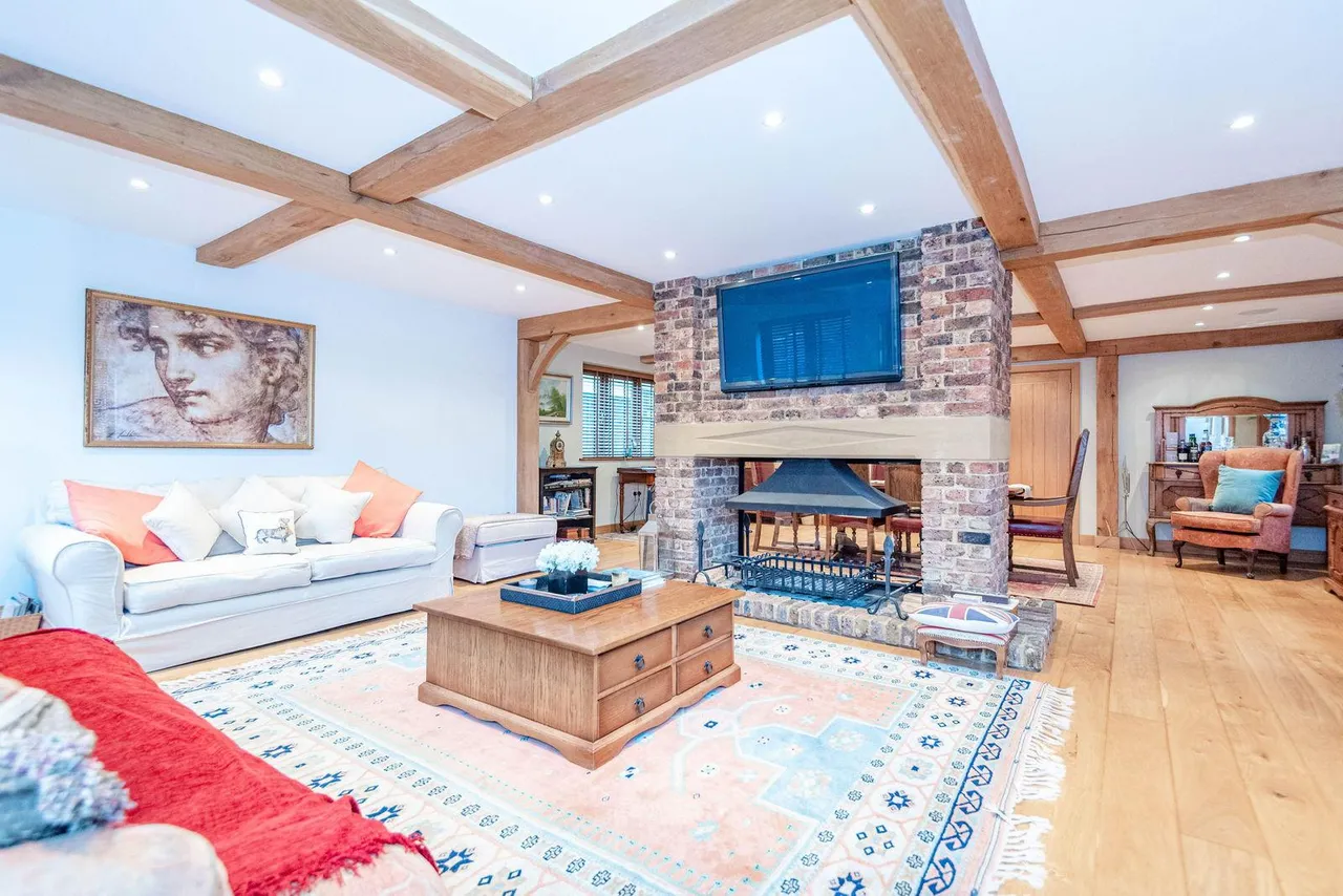 Amwell Lane, Stanstead Abbotts, SG12, photo 14