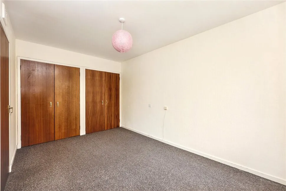 Back'oyards, Inverkeithing, KY11, photo 11