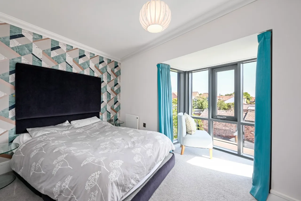 London Mews, Heworth, YO31, photo 7
