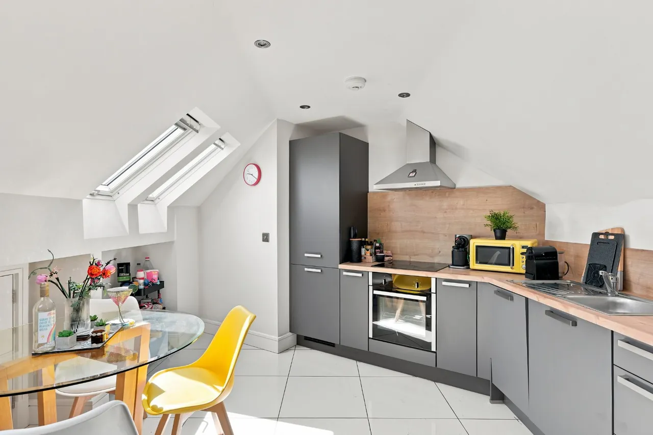 London Mews, Heworth, YO31, photo 6
