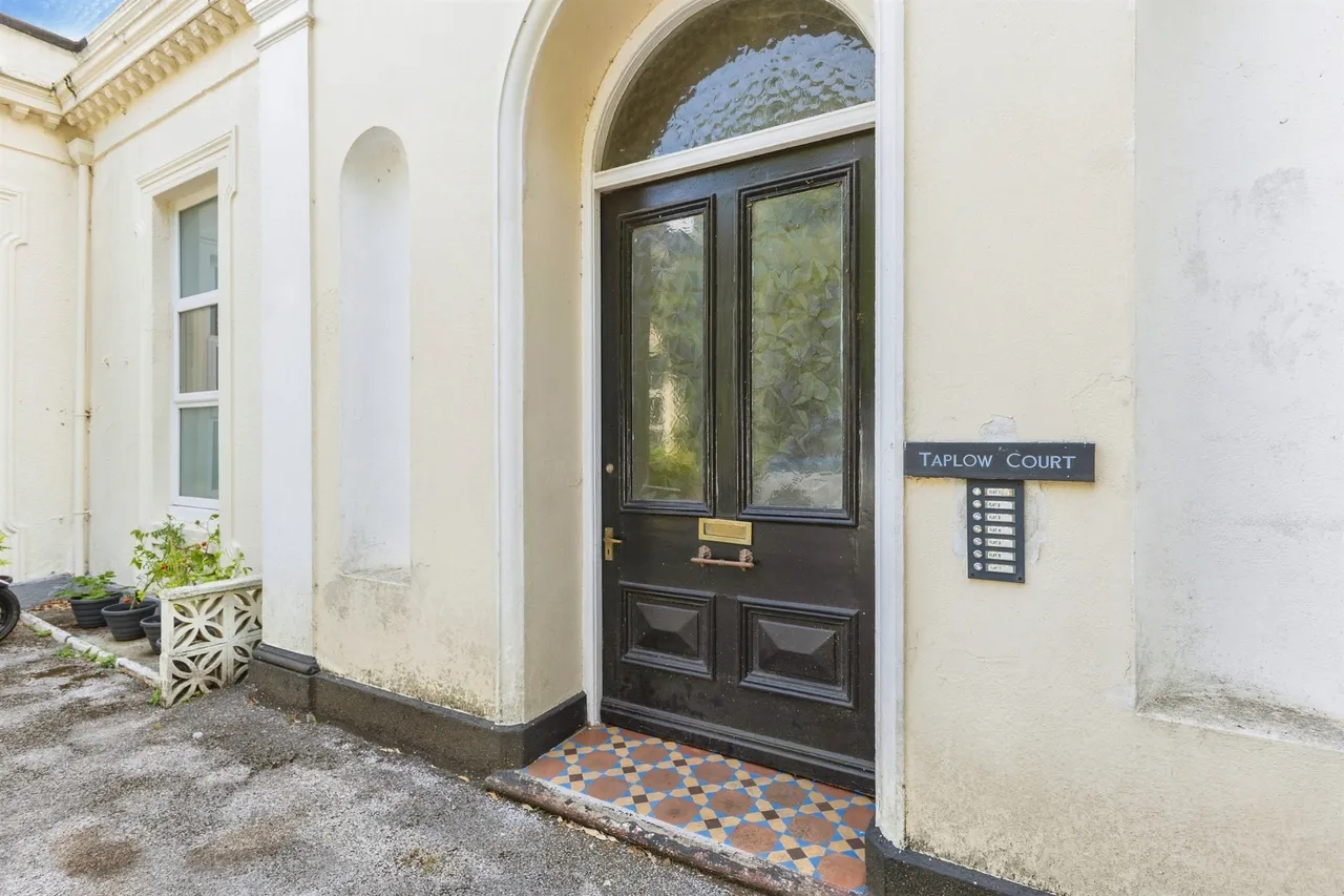 Middle Warberry Road, Torquay, TQ1, photo 12