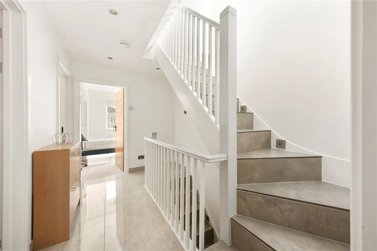 Carlton Vale, London, NW6, photo 8