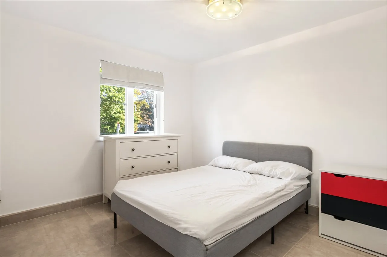 Carlton Vale, London, NW6, photo 4