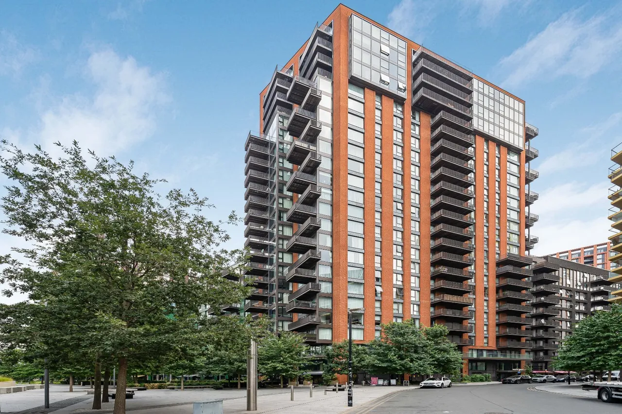 Viaduct Gardens, London, SW11, photo 8