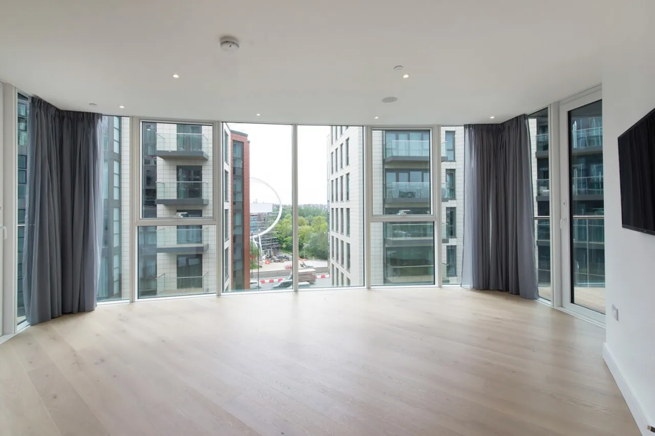 Pinnacle House, Battersea Reach, photo 4