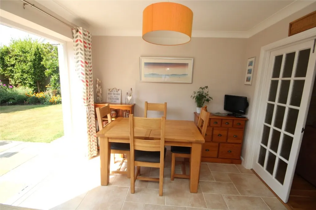 Barton on Sea, New Milton, photo 9
