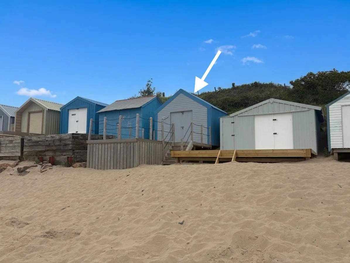 Beach Hut 7, Abersoch, Pwllheli, Gwynedd, LL53 7EF, photo 4