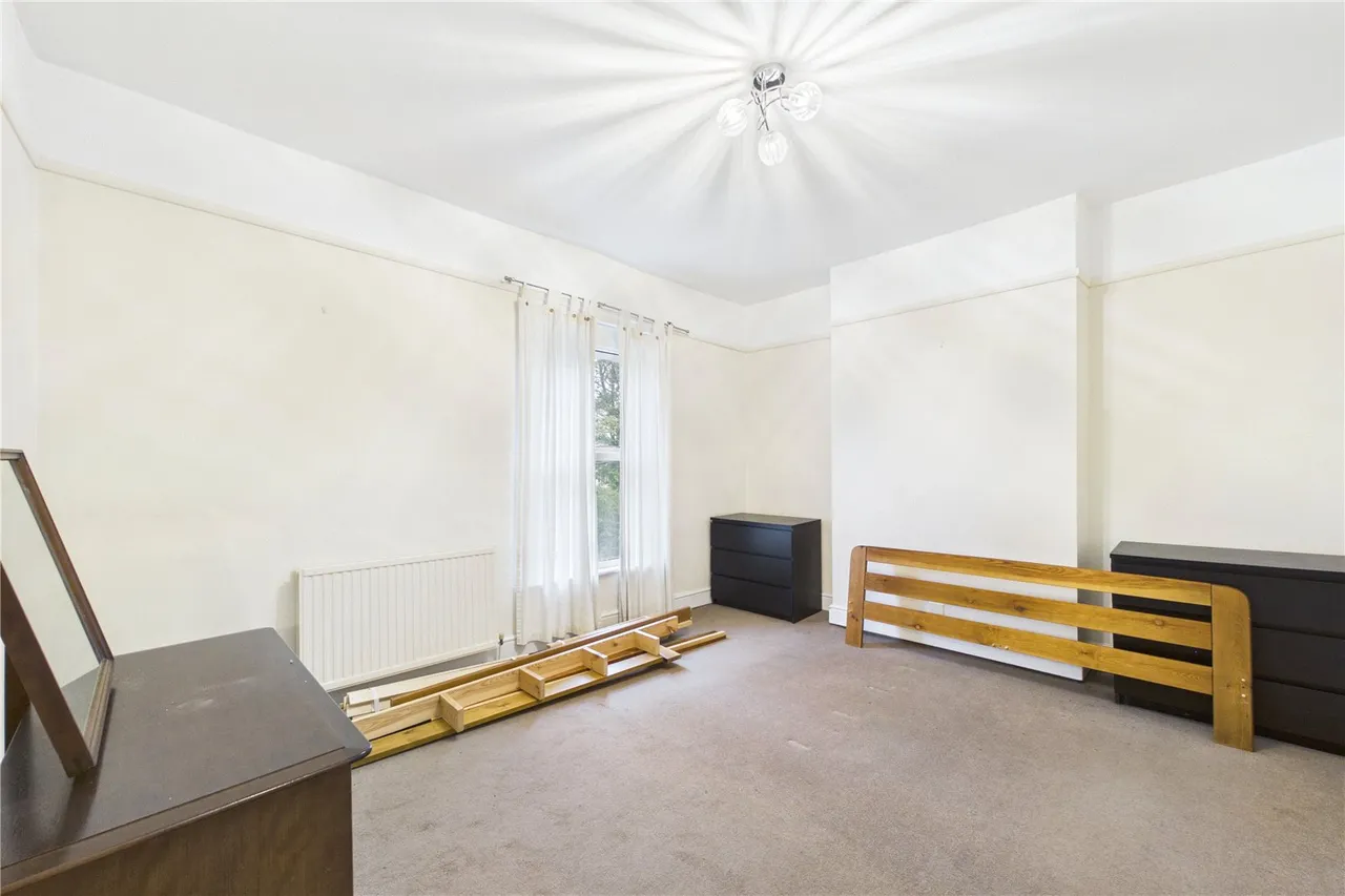 Phoenix Park Terrace, Basingstoke, RG21, photo 4