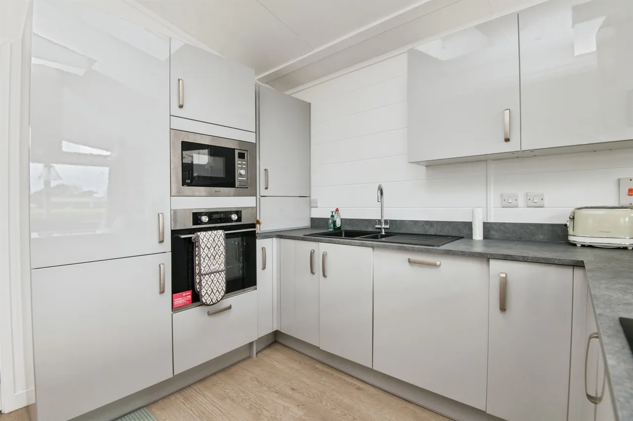 Sidmouth Road, Rousdon, DT7, photo 6