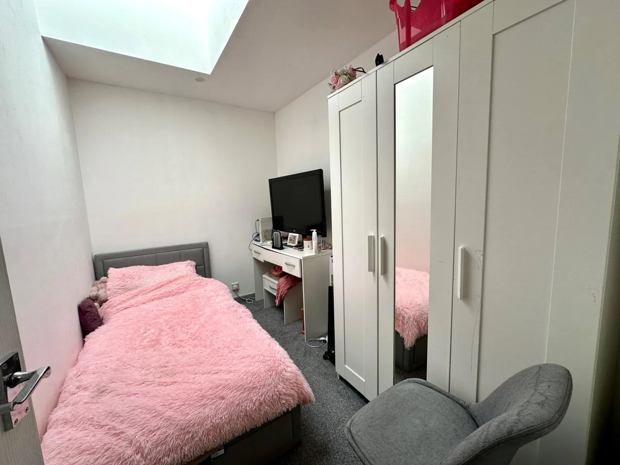 Rowlands Close, Bentley, Walsall, WS2, photo 7