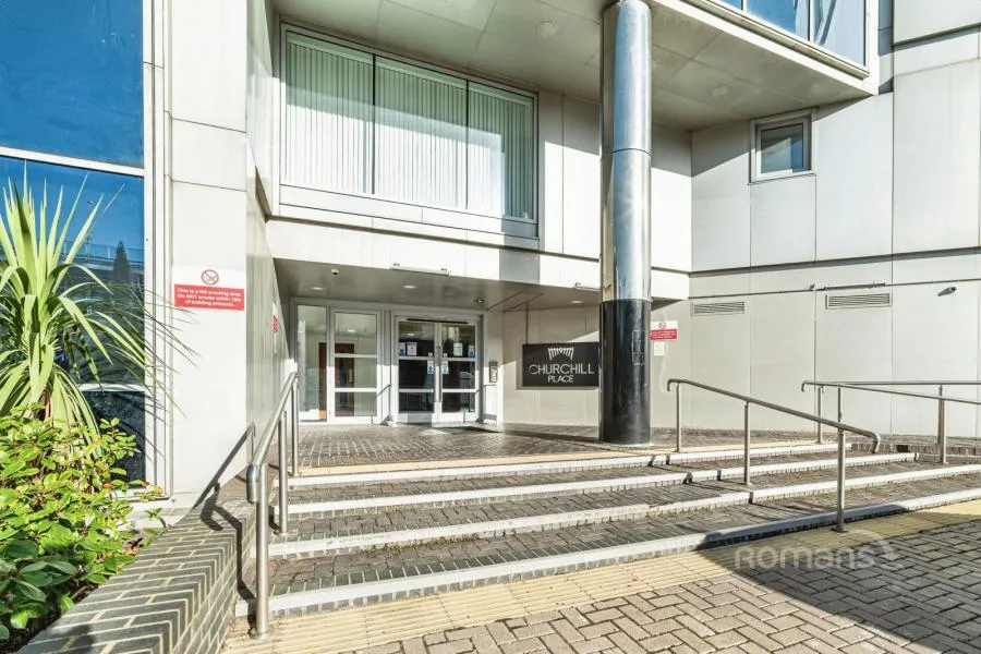 Churchill Place, Basingstoke, RG21, photo 10