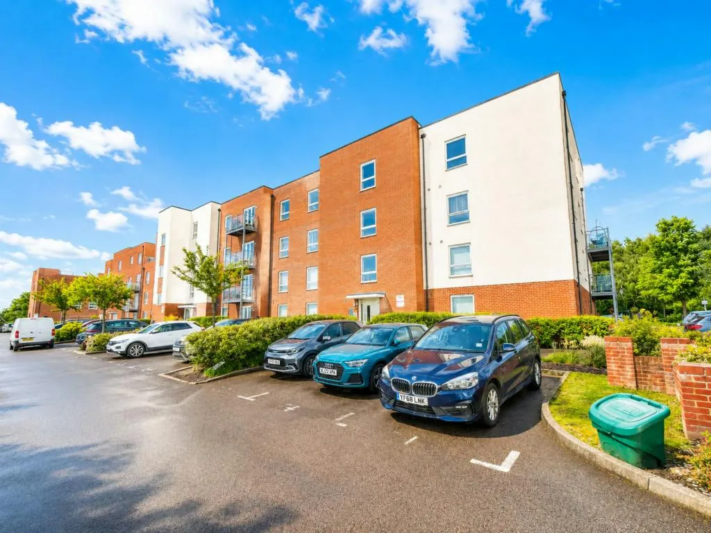 Lett Lane, Ebbsfleet Valley, DA10, photo 15