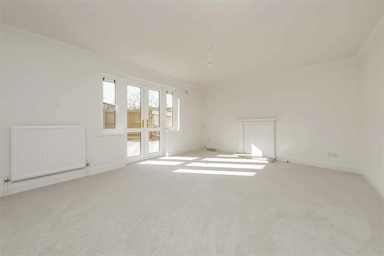 Grampian Way, Langley, Slough, SL3 8UH, photo 4
