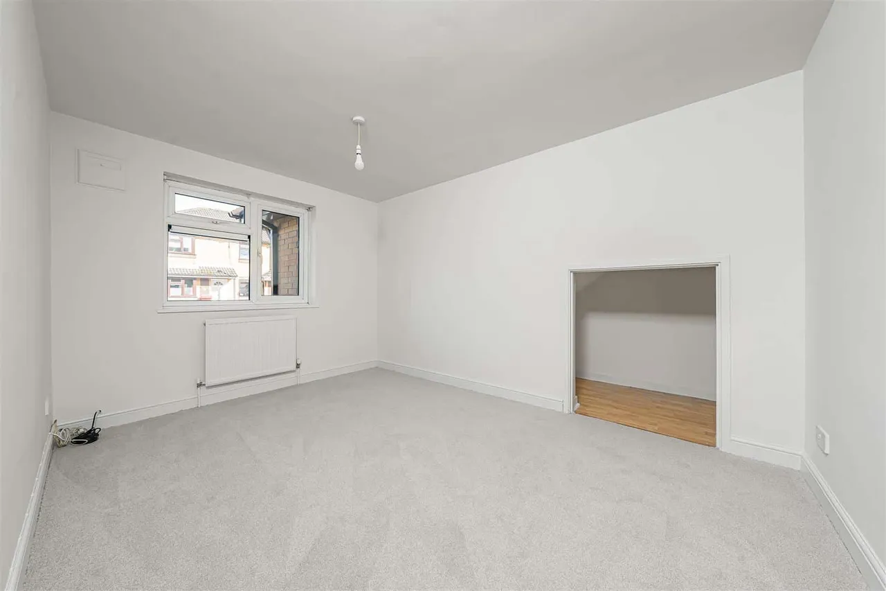 Grampian Way, Langley, Slough, SL3 8UH, photo 14